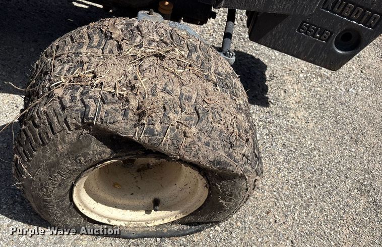 image for item DY0684 Kubota F2560 lawn mower