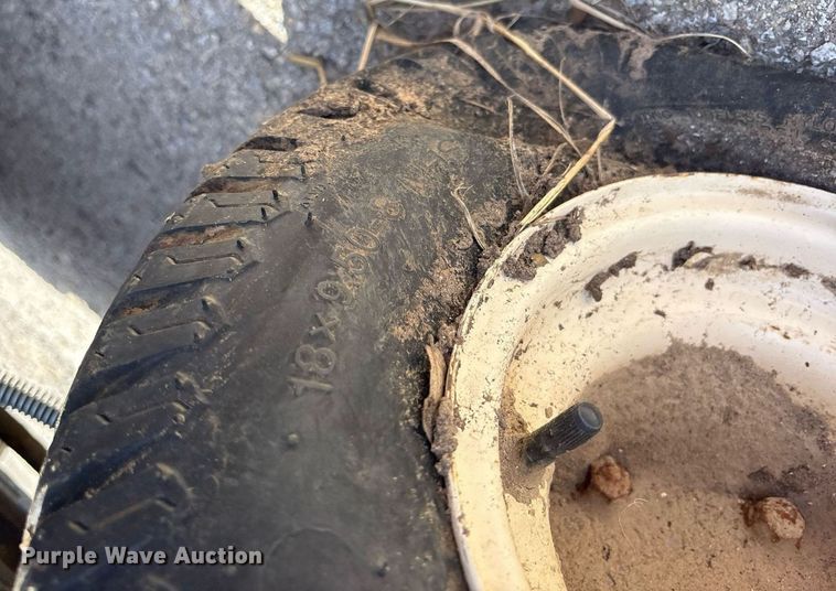 image for item DY0684 Kubota F2560 lawn mower