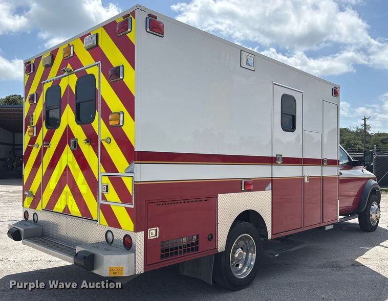 image for item DY0685 2011 Dodge Ram 4500 ambulance