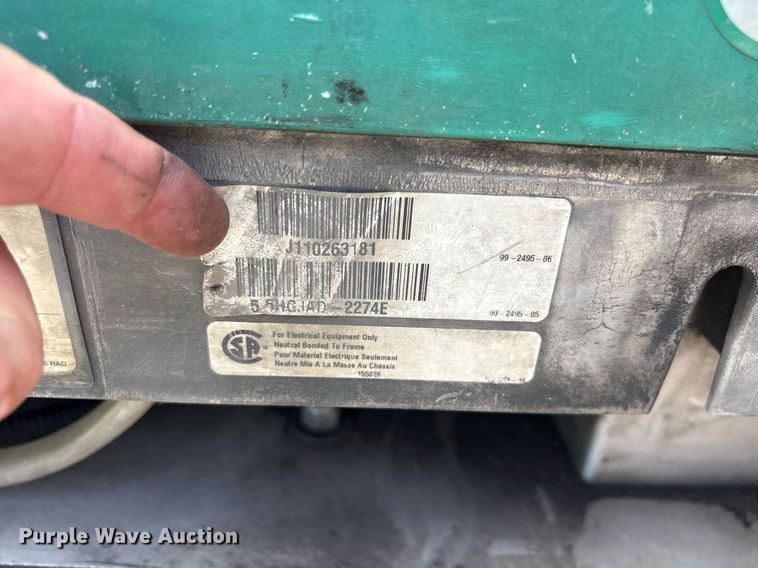 image for item DY0685 2011 Dodge Ram 4500 ambulance