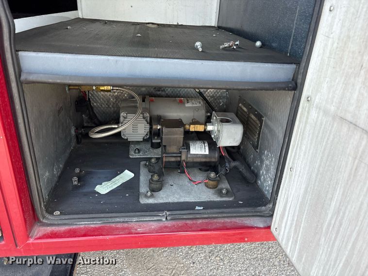 image for item DY0685 2011 Dodge Ram 4500 ambulance