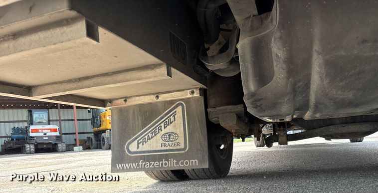 image for item DY0685 2011 Dodge Ram 4500 ambulance