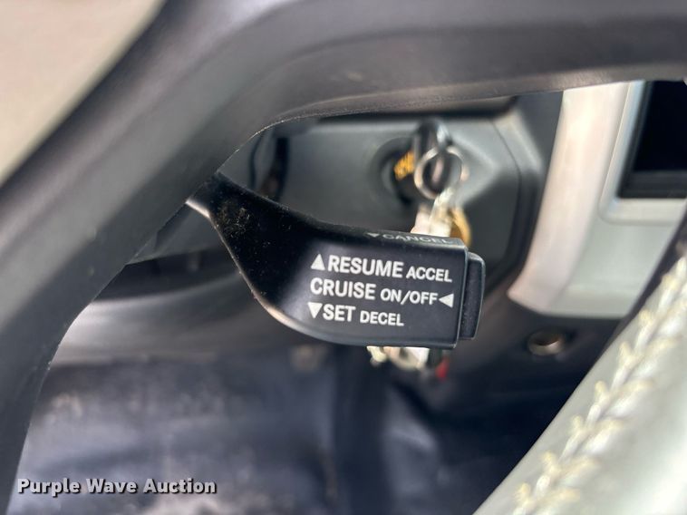 image for item DY0685 2011 Dodge Ram 4500 ambulance