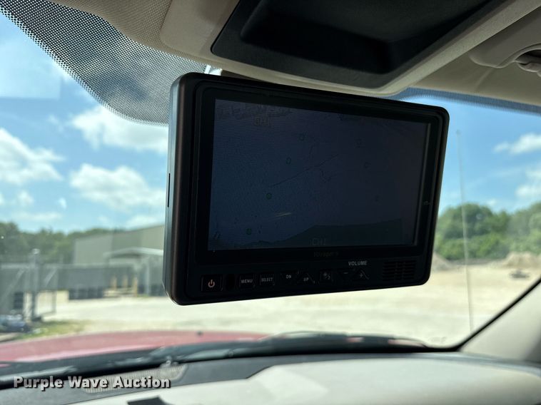 image for item DY0685 2011 Dodge Ram 4500 ambulance