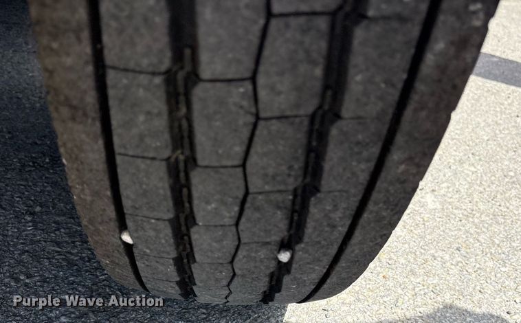 image for item DY0685 2011 Dodge Ram 4500 ambulance