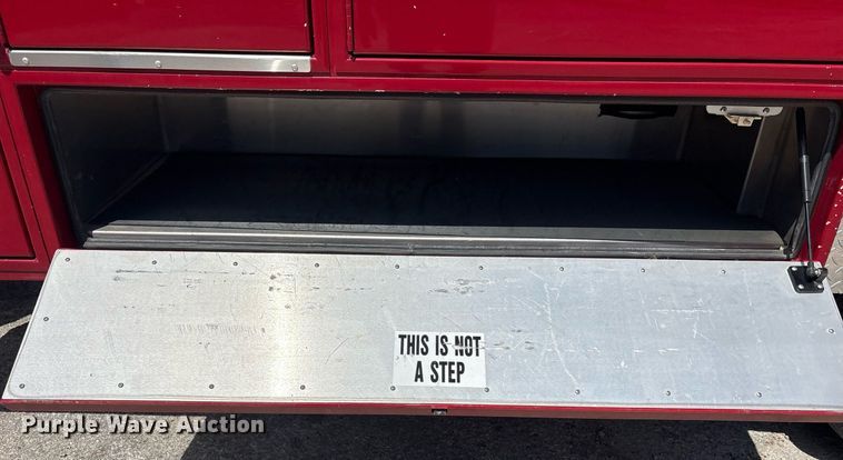 image for item DY0686 2009 Dodge Ram 4500 ambulance