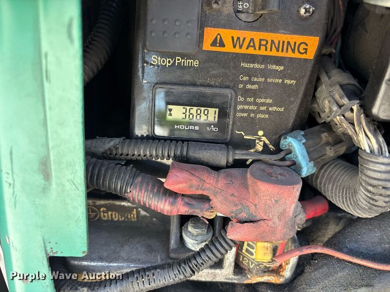 image for item DY0686 2009 Dodge Ram 4500 ambulance