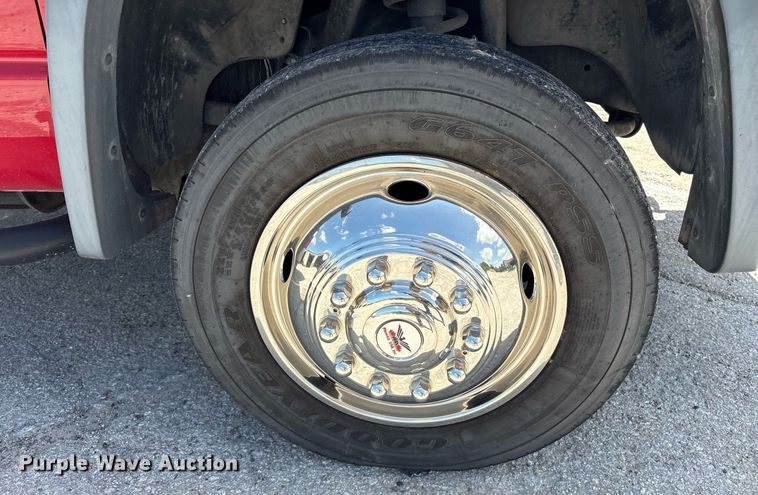 image for item DY0686 2009 Dodge Ram 4500 ambulance