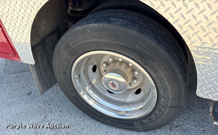 image for item DY0686 2009 Dodge Ram 4500 ambulance