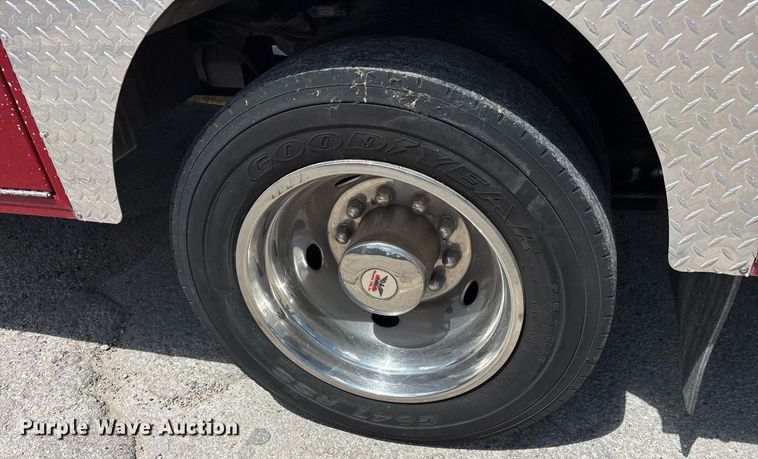 image for item DY0686 2009 Dodge Ram 4500 ambulance