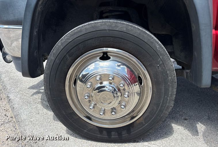 image for item DY0686 2009 Dodge Ram 4500 ambulance