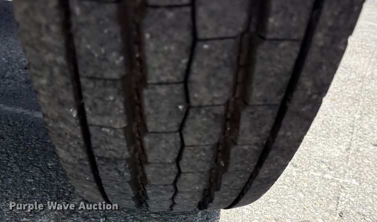 image for item DY0686 2009 Dodge Ram 4500 ambulance