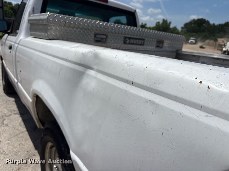 image for item DY0687 1998 Ford Ranger pickup truck