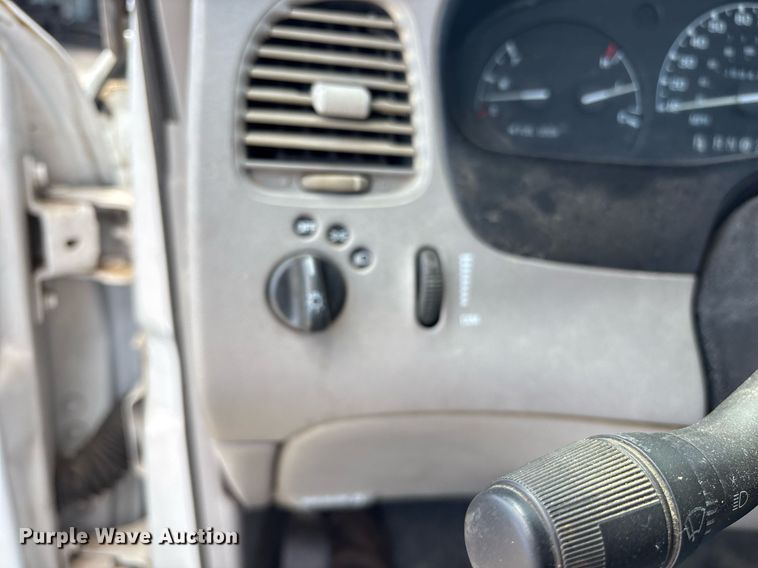 image for item DY0687 1998 Ford Ranger pickup truck