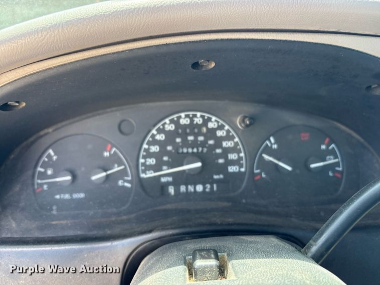 image for item DY0687 1998 Ford Ranger pickup truck