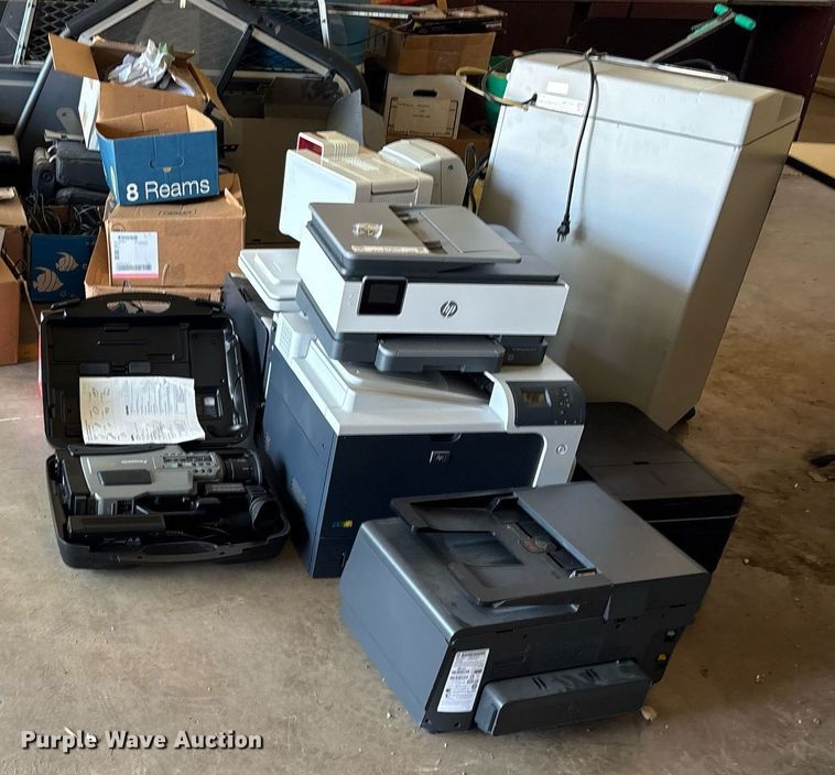 image for item DY0688 Emergency service equipment 