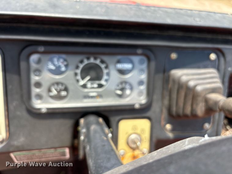 image for item DY0689 Utility vehicles