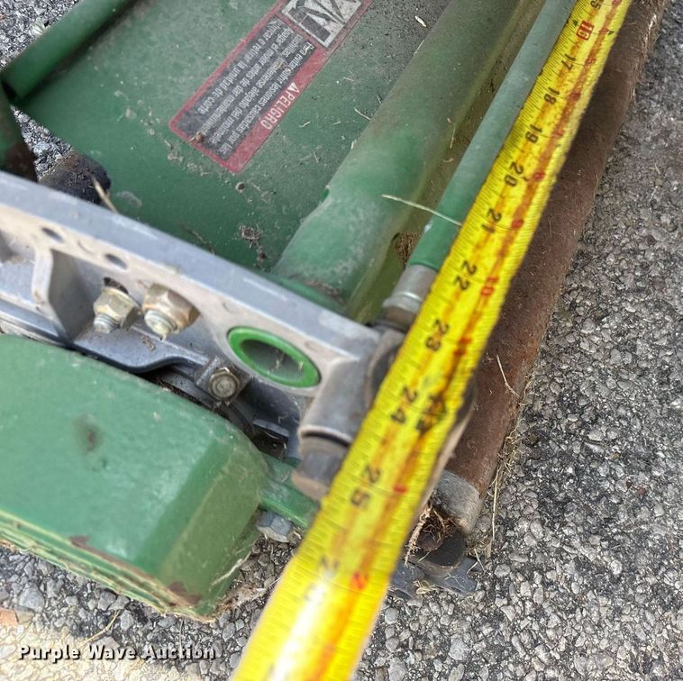 image for item DY0690 2010 John Deere 2500B reel mower