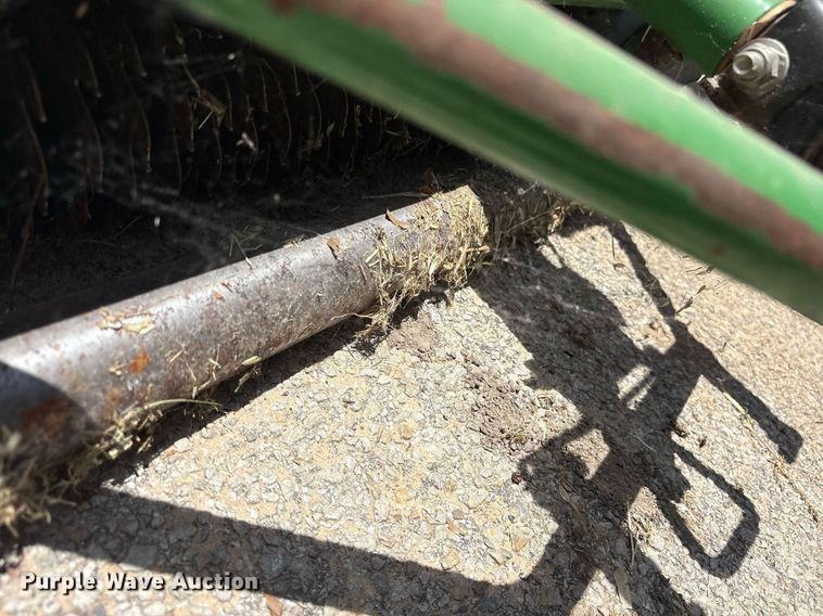 image for item DY0690 2010 John Deere 2500B reel mower