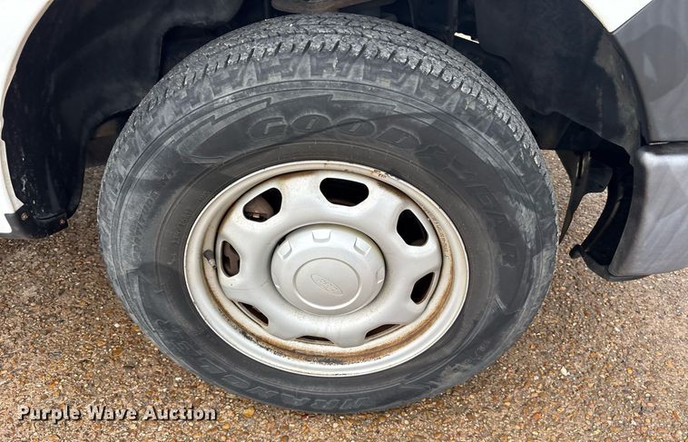 image for item DY0694 2013 Ford F150 pickup truck