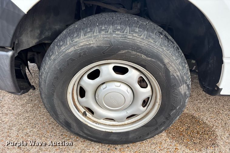 image for item DY0694 2013 Ford F150 pickup truck