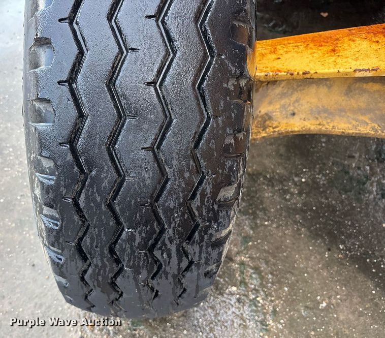 image for item DY0695 2002 Case 580M backhoe