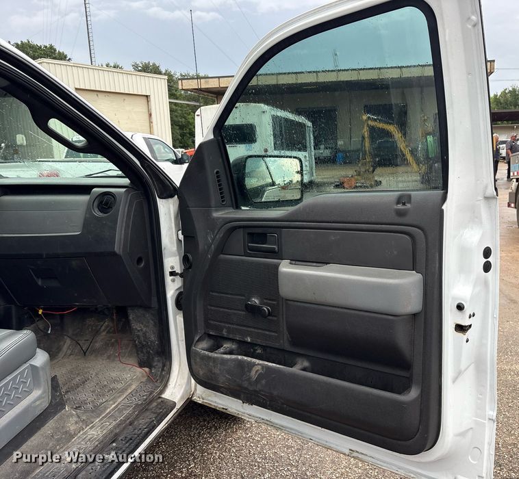 image for item DY0696 2013 Ford F150 pickup truck