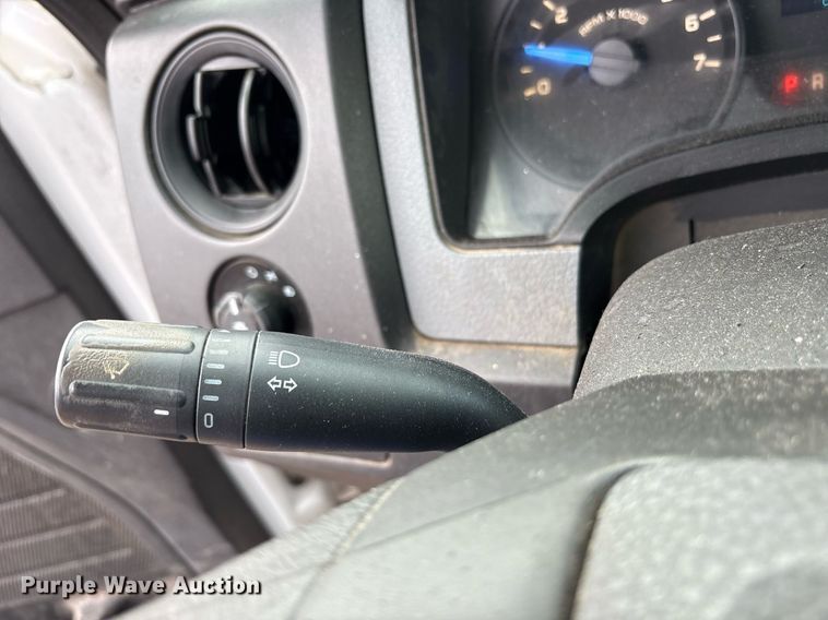 image for item DY0697 2013 Ford F150 pickup truck