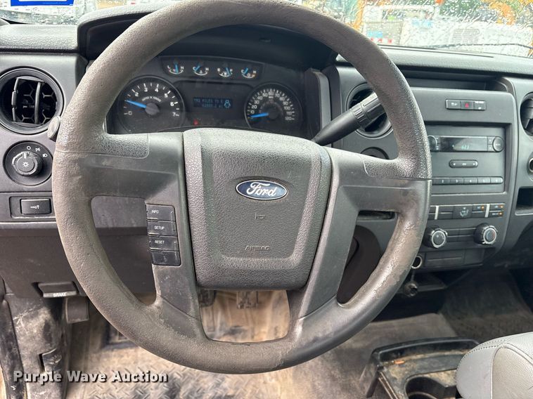 image for item DY0697 2013 Ford F150 pickup truck