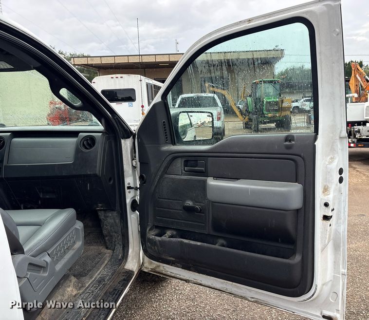 image for item DY0697 2013 Ford F150 pickup truck