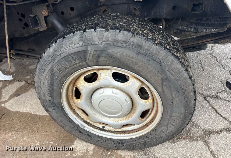 image for item DY0697 2013 Ford F150 pickup truck