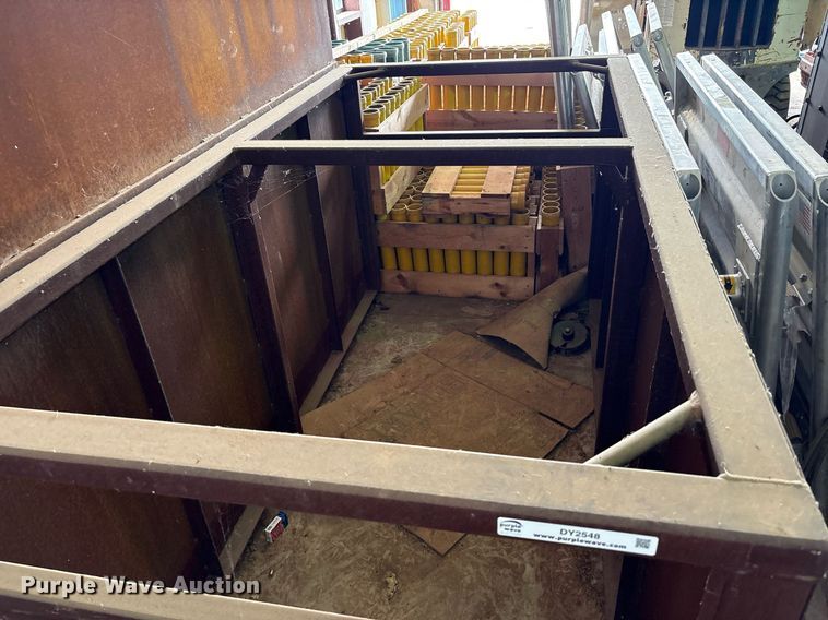 image for item DY2548 (3) steel shoring boxes