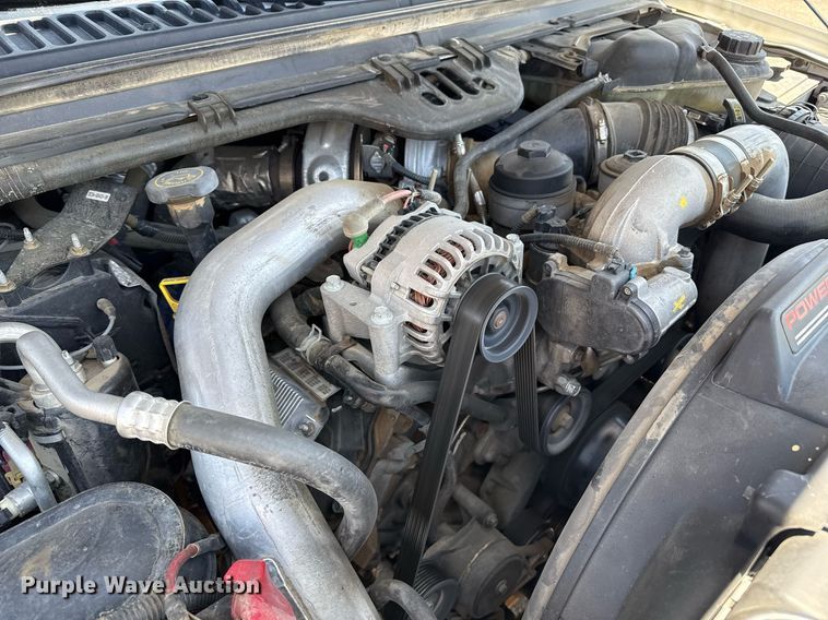 image for item DZ8522 2003 Ford F250 Super Duty flatbed pickup truck