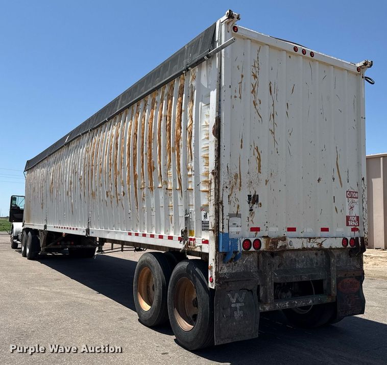 image for item DZ8523 2014 Wilkens 50127SCG0T walking floor trailer