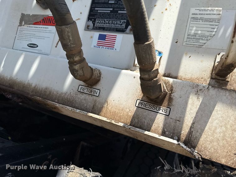 image for item DZ8523 2014 Wilkens 50127SCG0T walking floor trailer