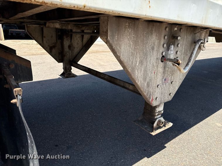 image for item DZ8523 2014 Wilkens 50127SCG0T walking floor trailer