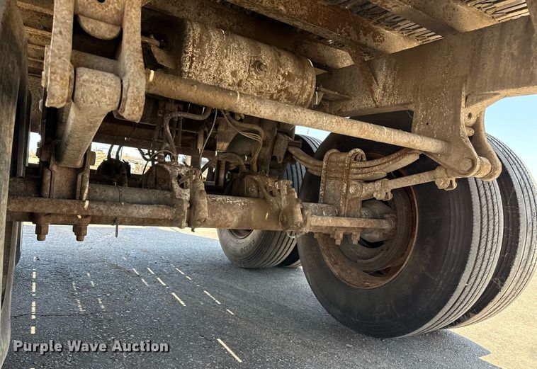 image for item DZ8523 2014 Wilkens 50127SCG0T walking floor trailer