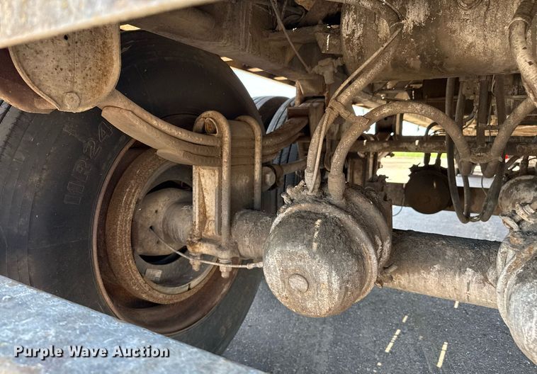 image for item DZ8523 2014 Wilkens 50127SCG0T walking floor trailer