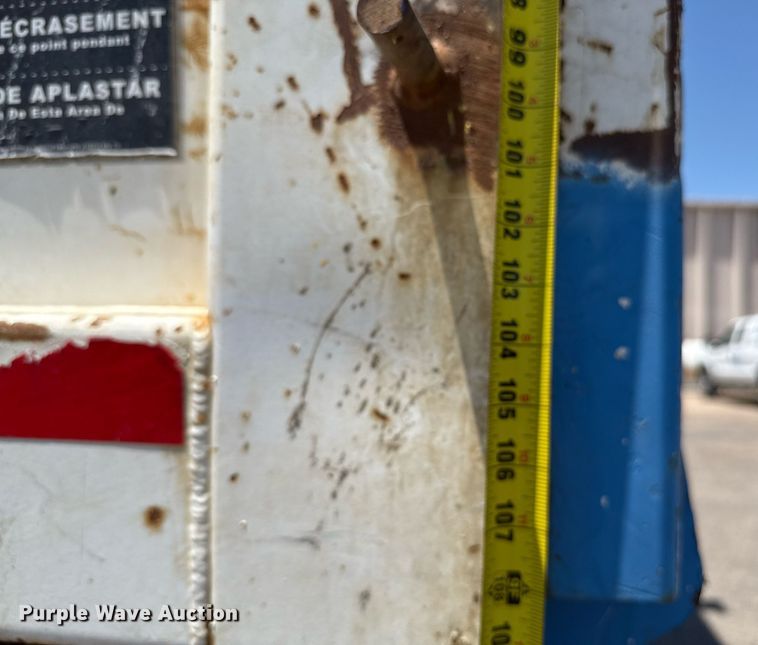 image for item DZ8523 2014 Wilkens 50127SCG0T walking floor trailer