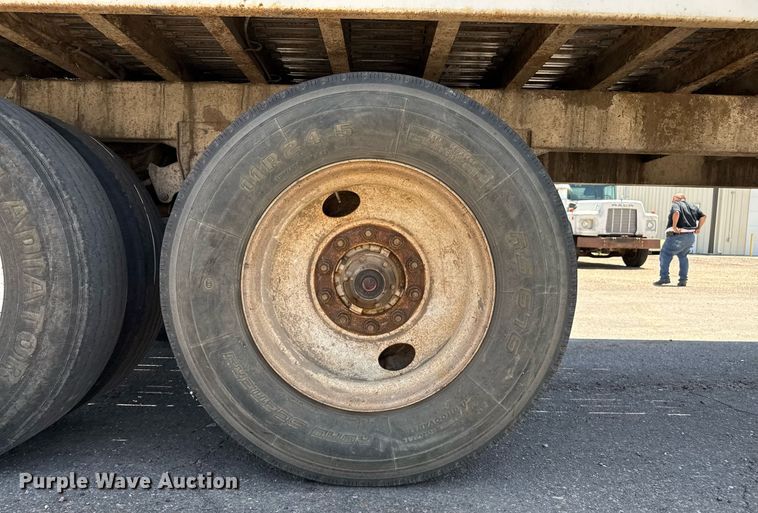 image for item DZ8523 2014 Wilkens 50127SCG0T walking floor trailer