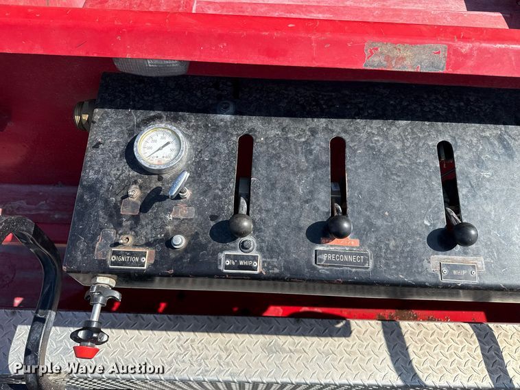 image for item DZ8524 1993 Chevrolet K3500 pumper fire truck