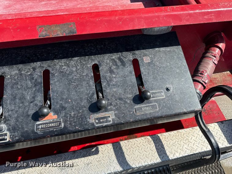 image for item DZ8524 1993 Chevrolet K3500 pumper fire truck