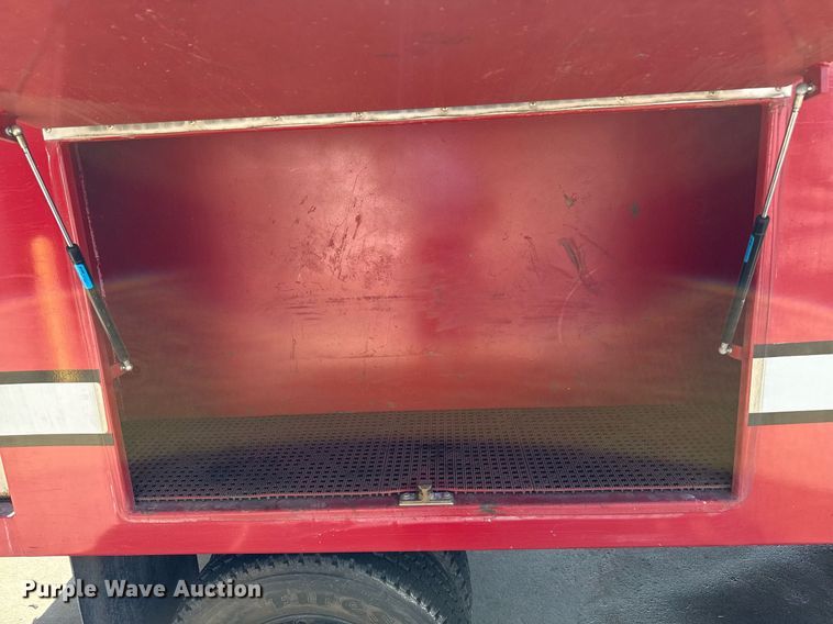 image for item DZ8524 1993 Chevrolet K3500 pumper fire truck