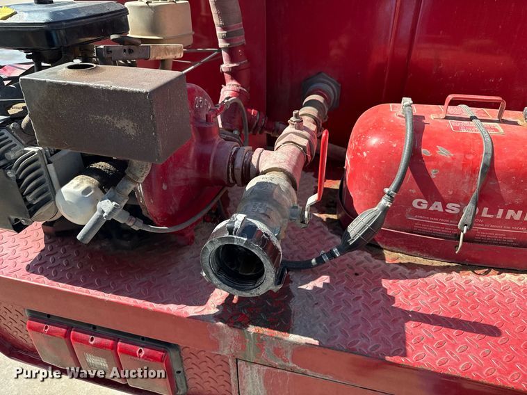 image for item DZ8524 1993 Chevrolet K3500 pumper fire truck