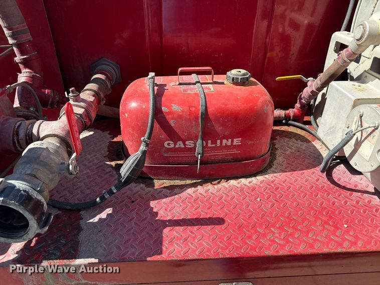 image for item DZ8524 1993 Chevrolet K3500 pumper fire truck