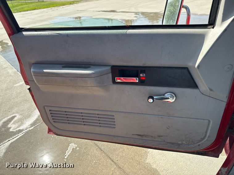 image for item DZ8524 1993 Chevrolet K3500 pumper fire truck