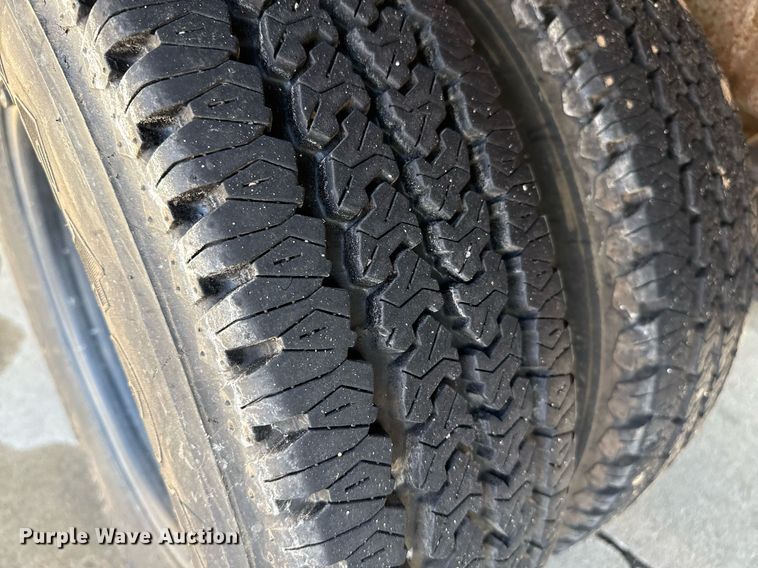 image for item DZ8524 1993 Chevrolet K3500 pumper fire truck