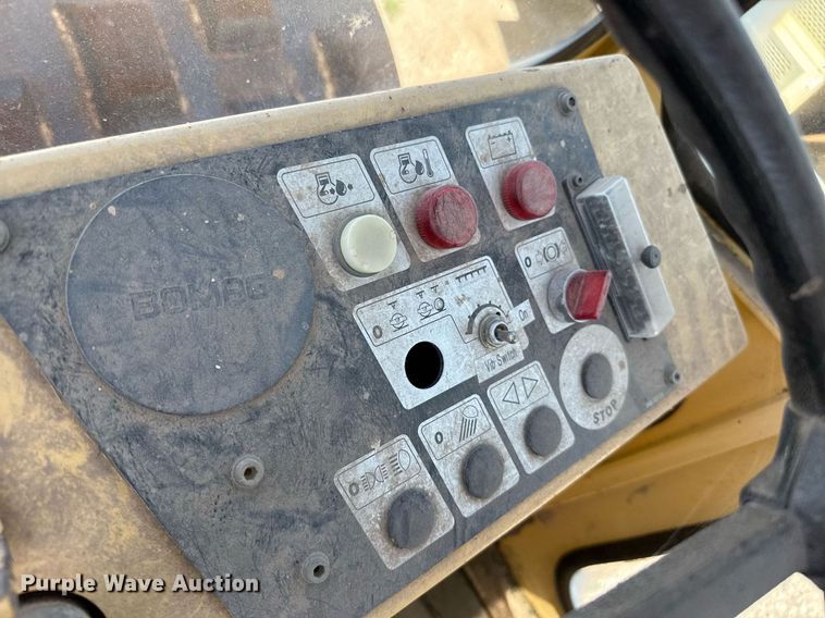 image for item DZ8527 Bomag BW172 PDB-2 single drum vibratory roller