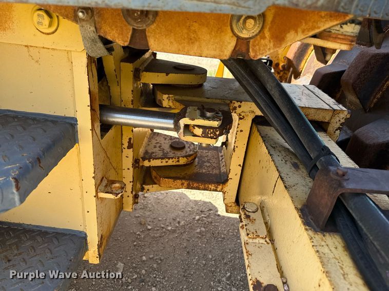 image for item DZ8527 Bomag BW172 PDB-2 single drum vibratory roller