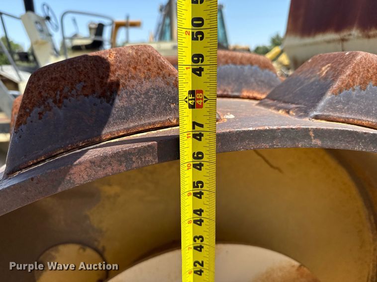 image for item DZ8527 Bomag BW172 PDB-2 single drum vibratory roller